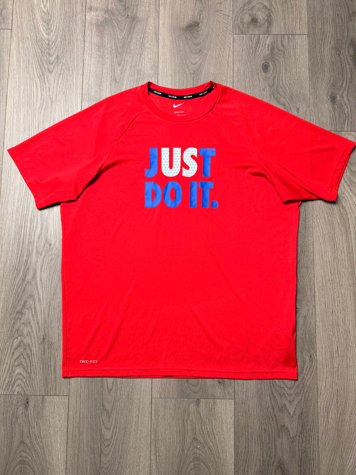 inventory:TEE-003:IMG_0417.HEIC