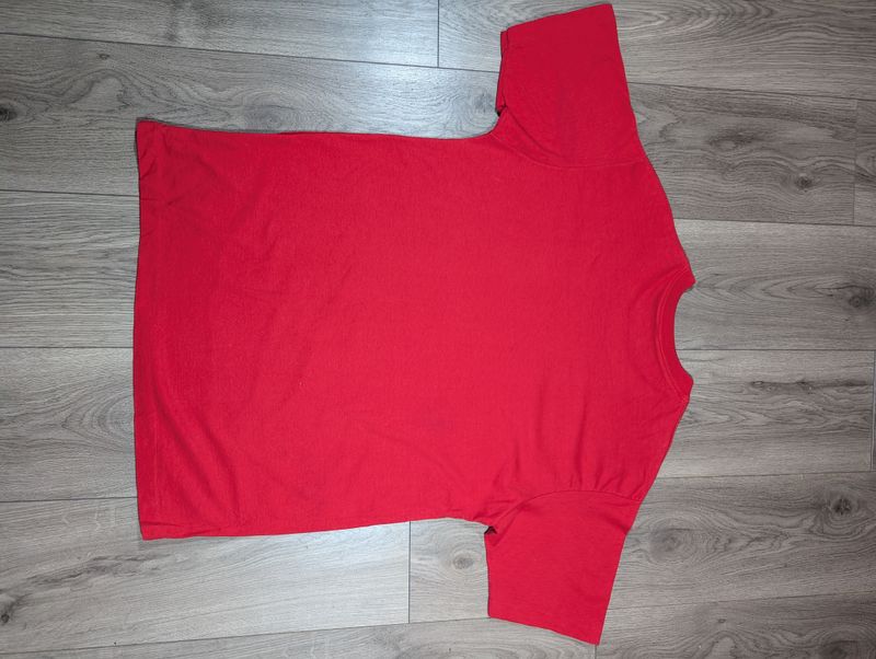 inventory:TEE-052:PXL_20260425_221510002.jpg